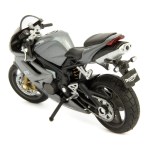 triumph-daytona-675-diecast-model-motorcycle-118-scale-welly-2